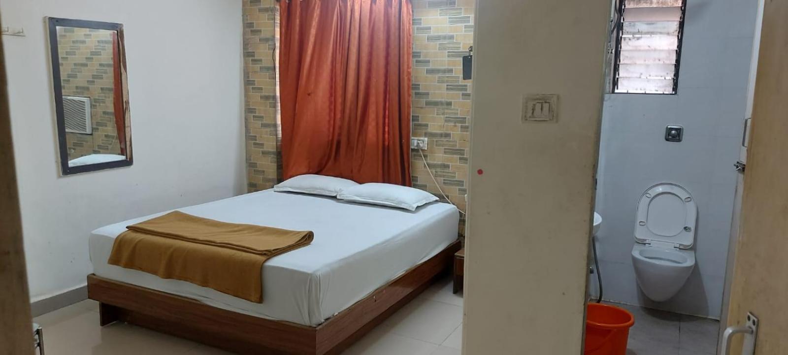 Glitz Hotels Sai Guest House - Nr Inorbit Mall Vashi Navi Mumbai Exteriör bild