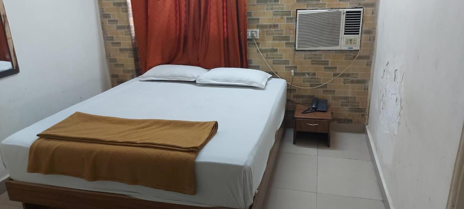 Glitz Hotels Sai Guest House - Nr Inorbit Mall Vashi Navi Mumbai Exteriör bild
