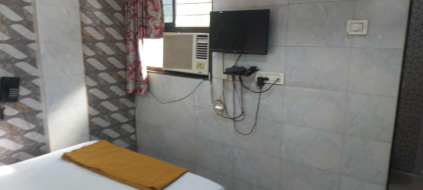Glitz Hotels Sai Guest House - Nr Inorbit Mall Vashi Navi Mumbai Exteriör bild